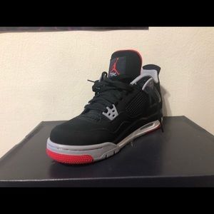 Jordan retro 4 bred